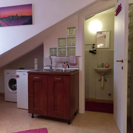 La Mansardina Apartment